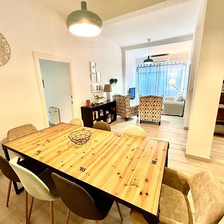 Acogedor Apt 8Pax 4Bdr 2Bth- Cozyhomesevilla2 Exteriör bild