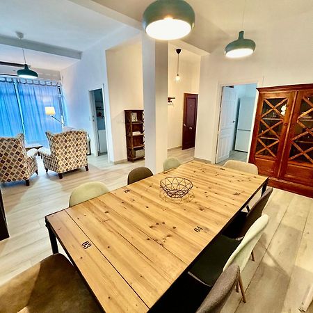 Acogedor Apt 8Pax 4Bdr 2Bth- Cozyhomesevilla2 Exteriör bild