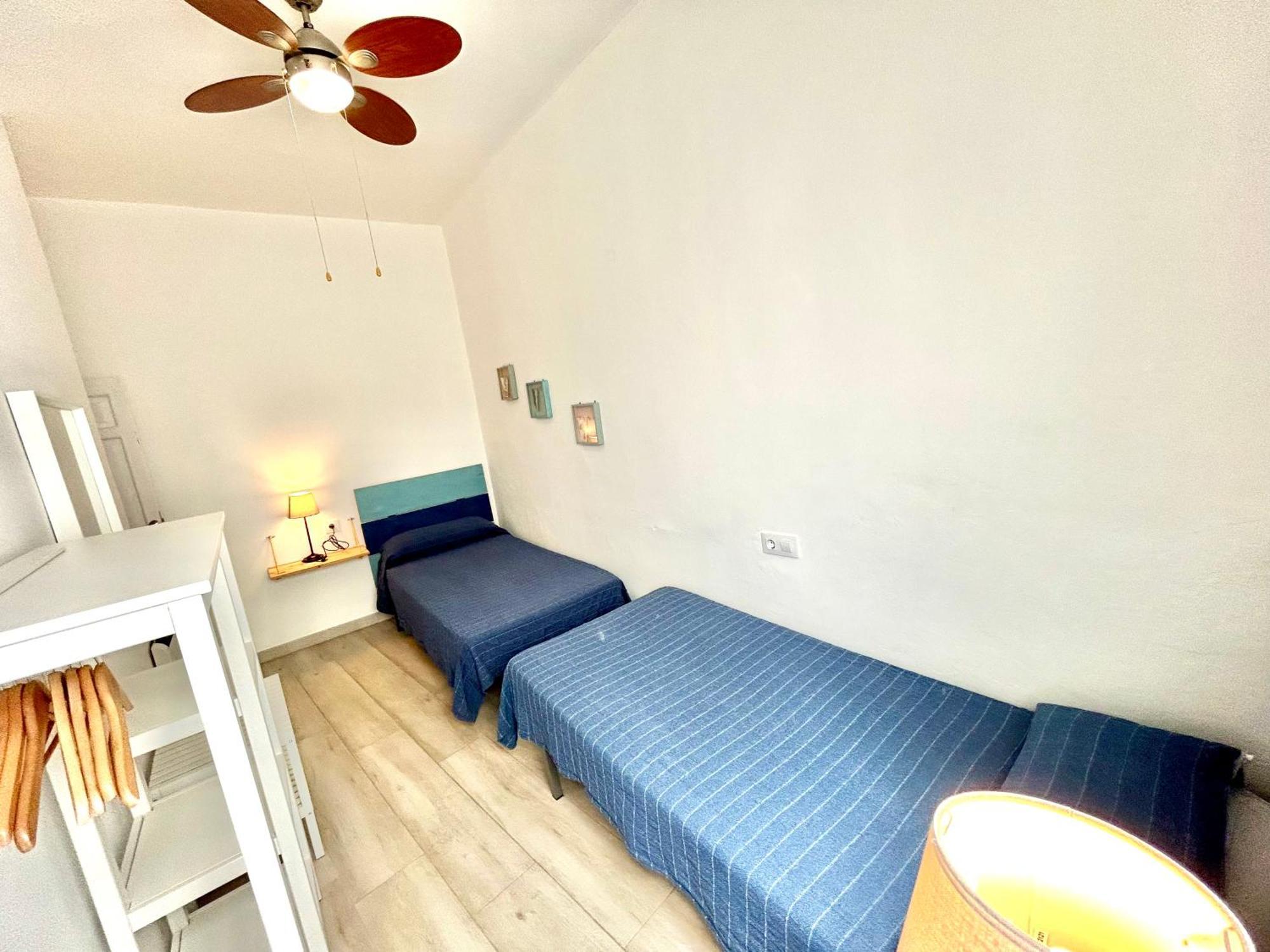 Acogedor Apt 8Pax 4Bdr 2Bth- Cozyhomesevilla2 Exteriör bild